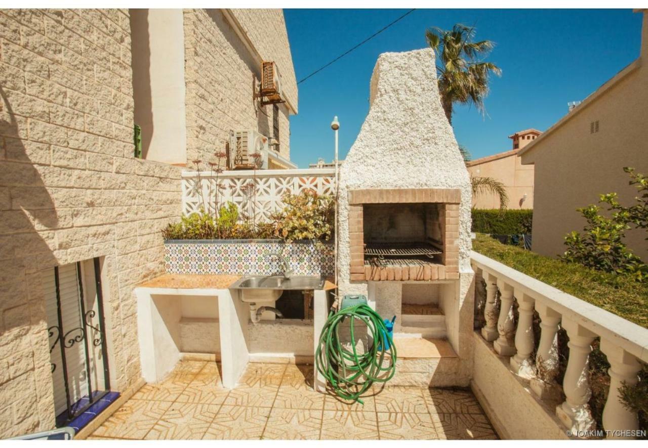 30 Beach House - Bbq & Terrace La Mata  Buitenkant foto