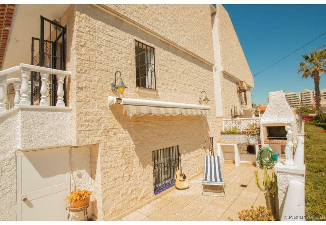 30 Beach House - Bbq & Terrace La Mata  Buitenkant foto